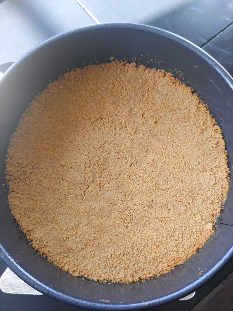 graham crackers in springform pan