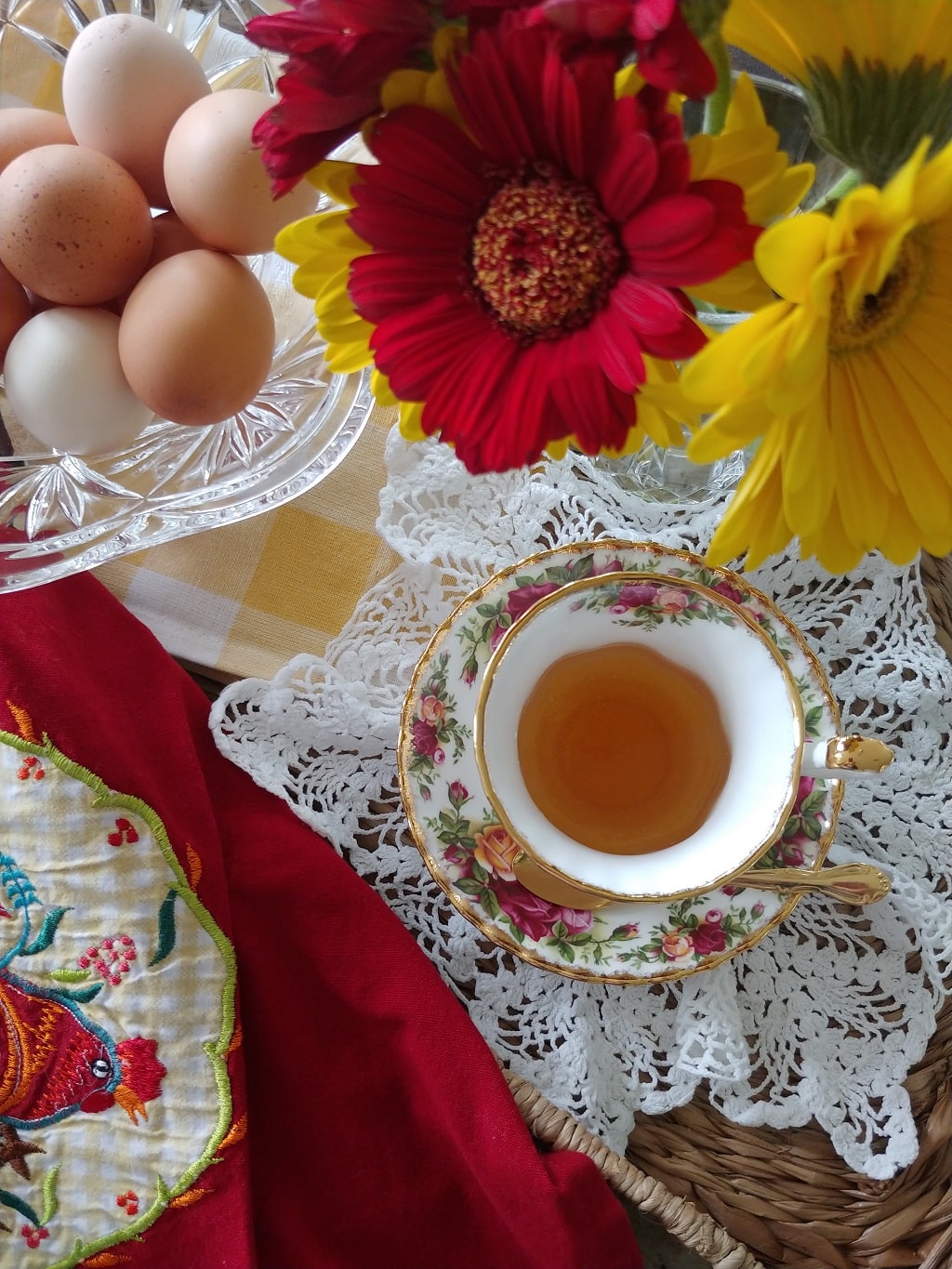 7 Herbal Teas for a Healthier Winter
