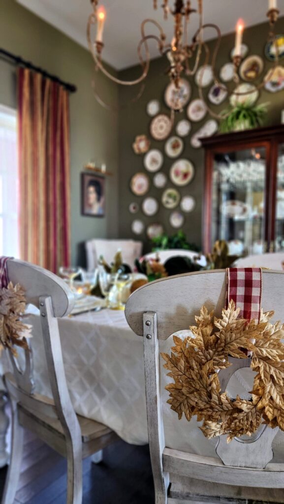 thanksgiving table in dining room with table set