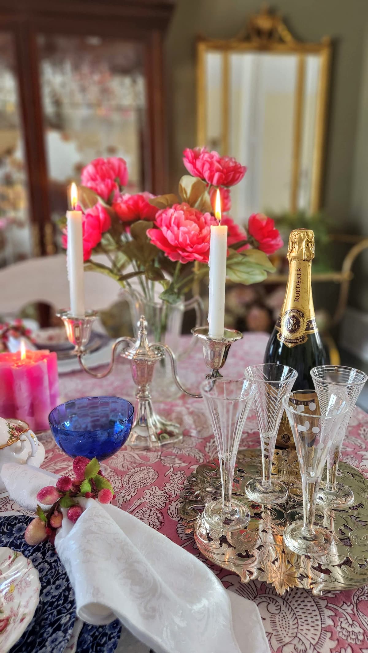 Spring Table Decor Using Pink and Blue