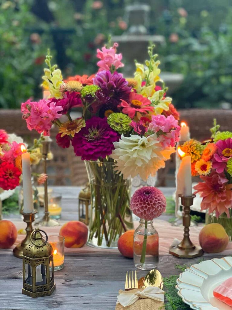 peach tablescape 