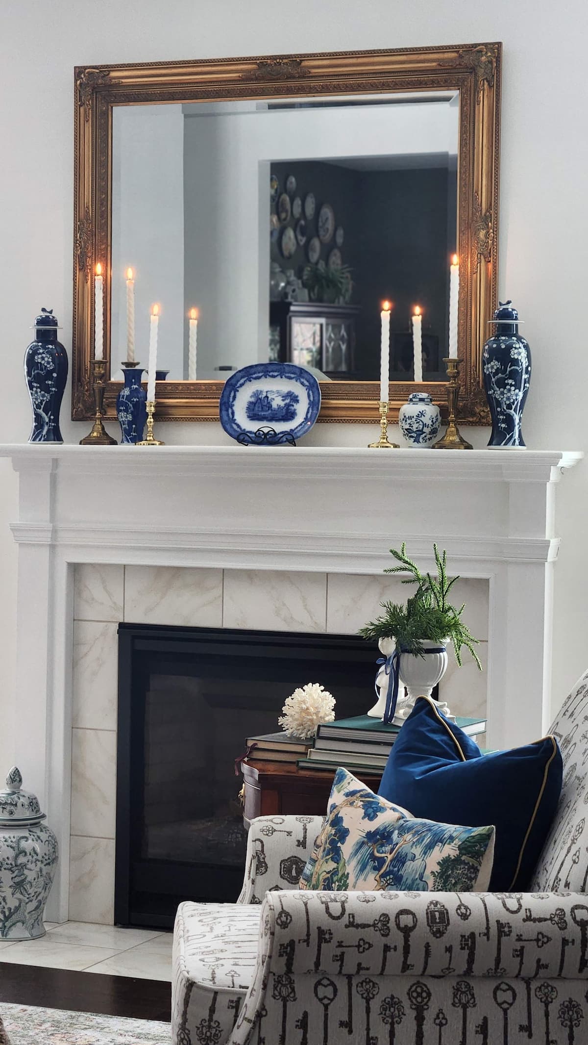 How to Decorate with Vintage Pieces in a Modern Home