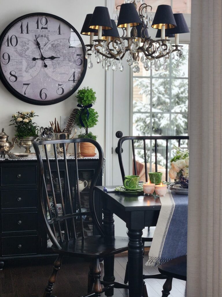 breakfast room table with crystal chandelier