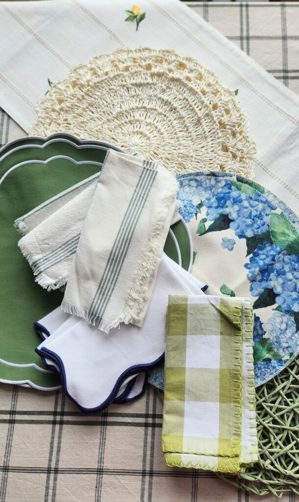 linen green placemats, blue hydrangea placemats, linen napkins