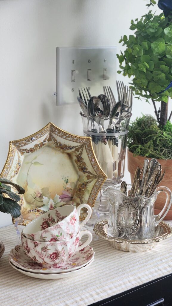 Hand painted Nippon bon bon dish gold gilt sideboard vintage collector piece